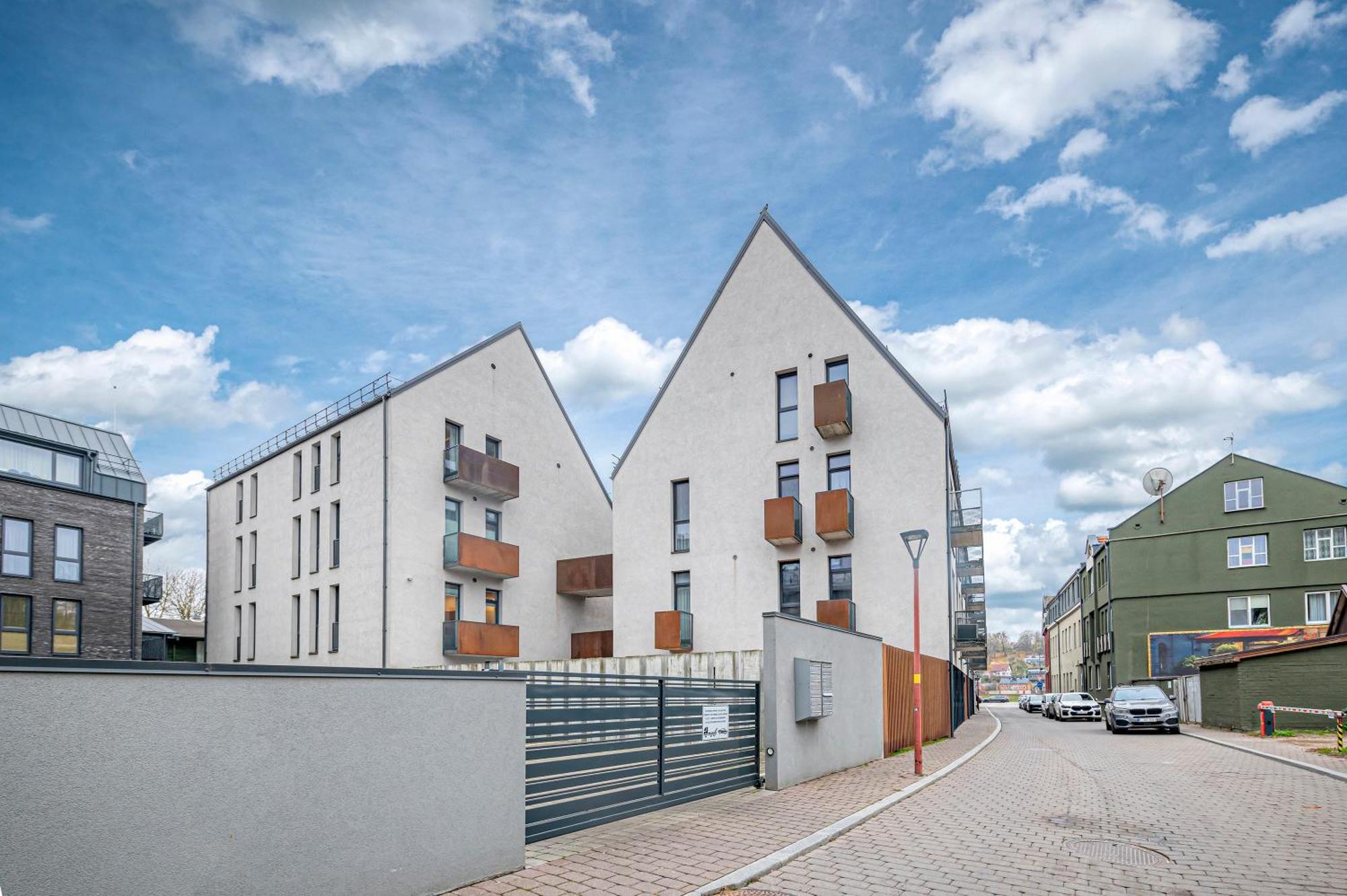Brand New Studio In Old Town By Hostlovers Kaunas Buitenkant foto